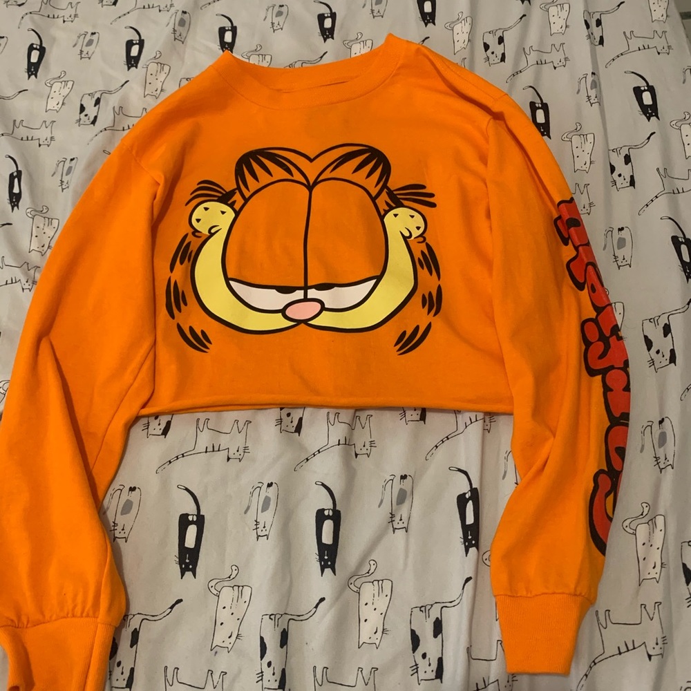 Garfield sweater